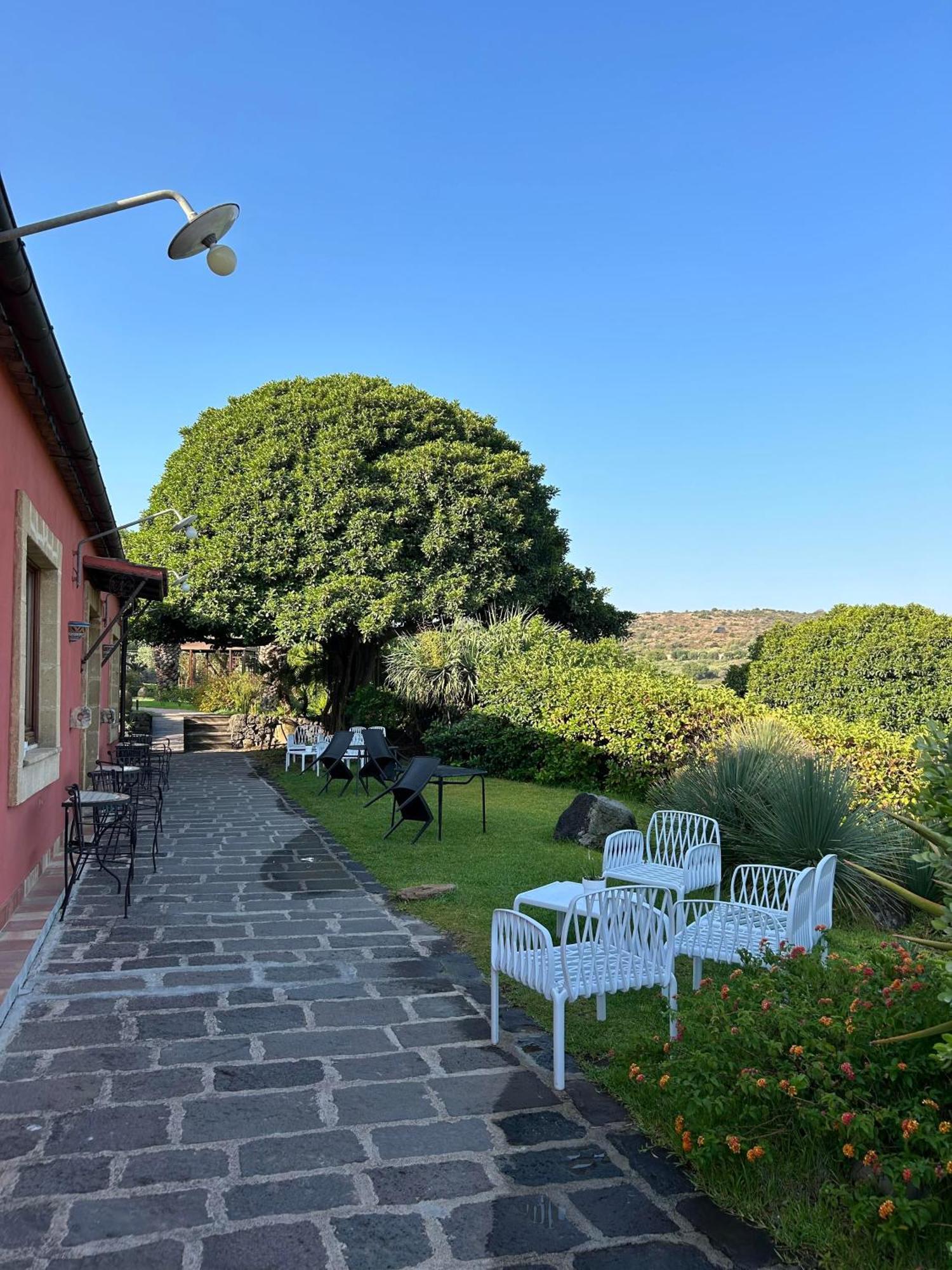 Borgo Nocchiara Hotel Carlentini Luaran gambar